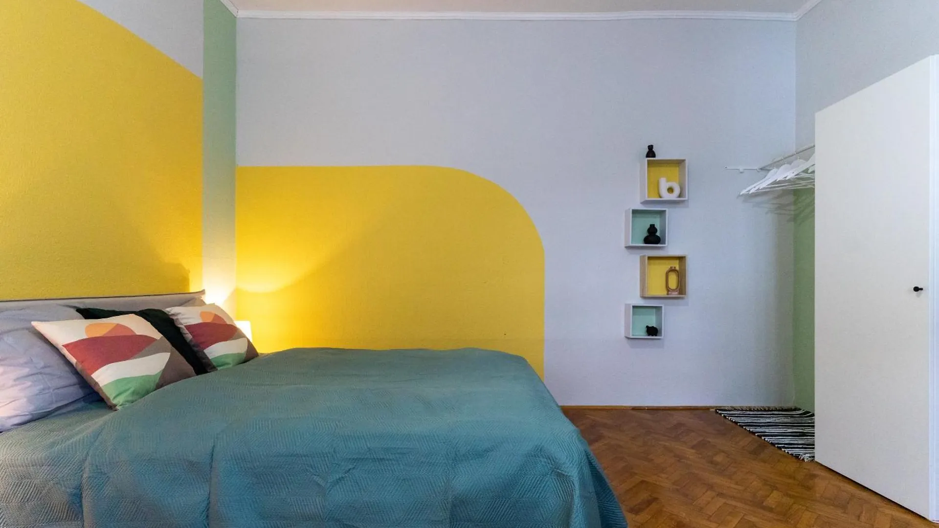 Poli24 Apartment Budapest